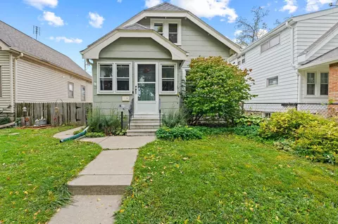 113 N 65th, Milwaukee, WI 53213