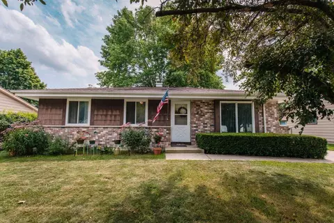 3901 W Tupelo, Milwaukee, WI 53209
