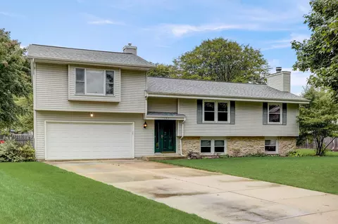 157 Poplar, Hartland, WI 53029