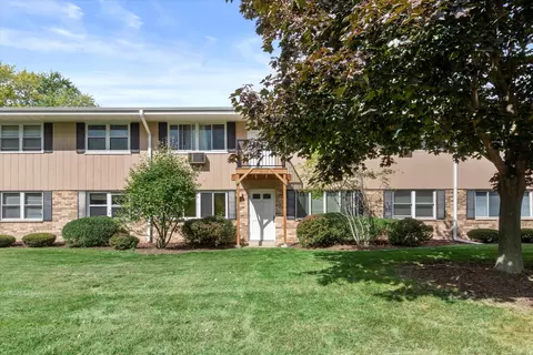 5700 W Wahner #109, Brown Deer, WI 53223