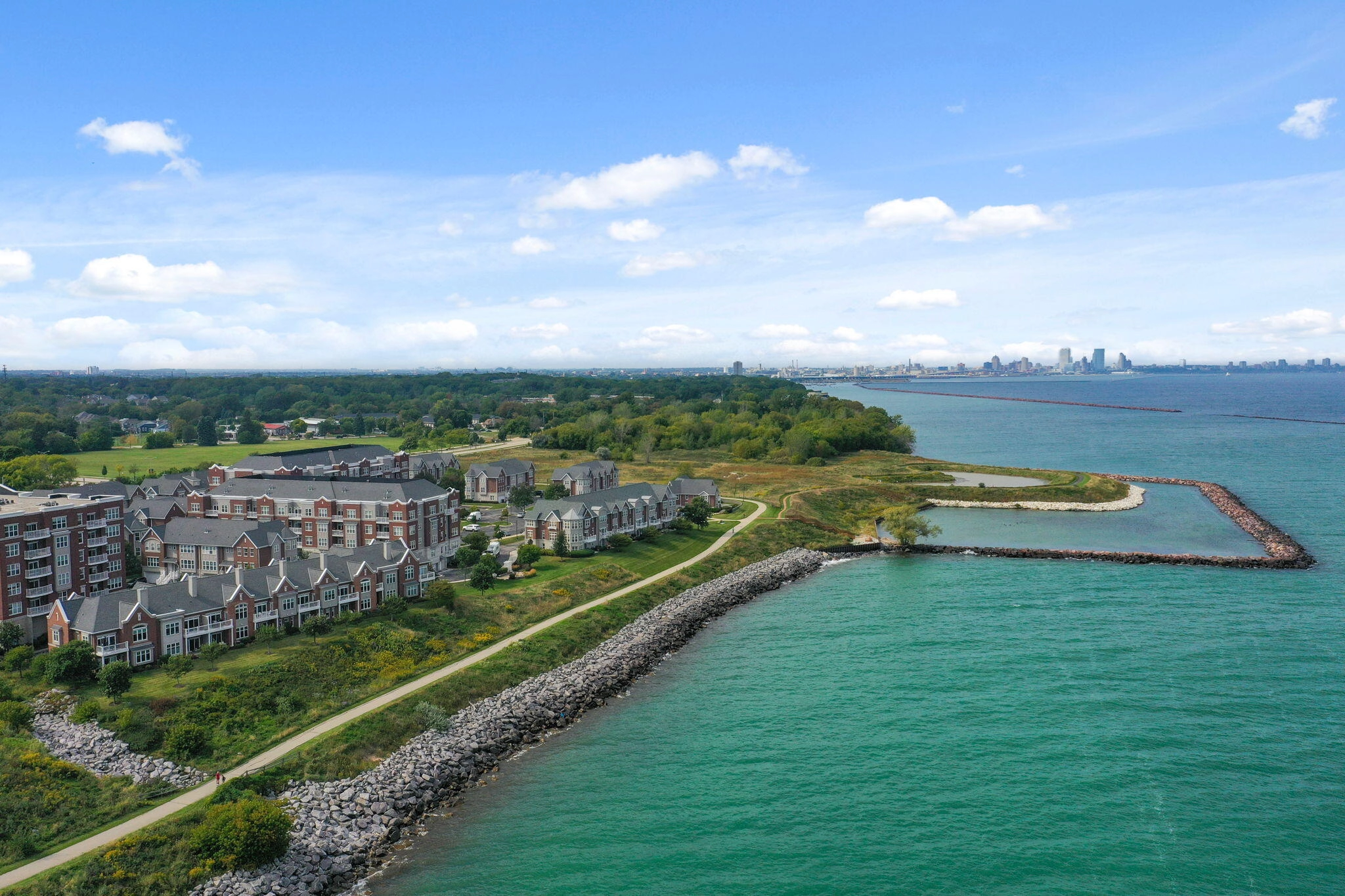 3872 S S Lk Unit 204