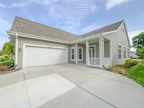 n63w23819 Terrace #29, Sussex, WI 53089