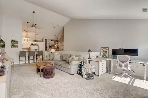 2704 Northview #150, Waukesha, WI 53188