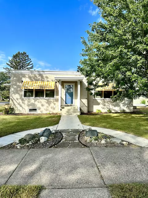 2424 Sunrise, La Crosse, WI 54601