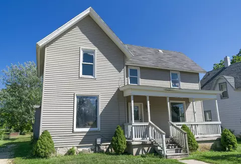 216 Martin, Sharon, WI 53585