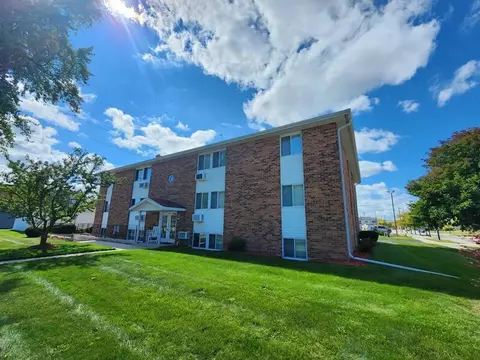 1106 S 7th #9, Sheboygan, WI 53081