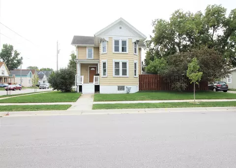 913 Wisconsin, Watertown, WI 53094