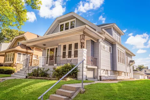 3350 S 15th, Milwaukee, WI 53215