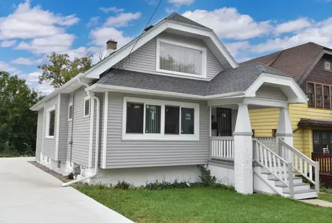 537 W Ring, Milwaukee, WI 53212