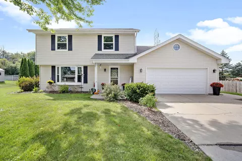 9135 S Patricia, Oak Creek, WI 53154