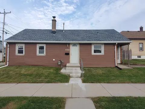 3702 E Adams, Cudahy, WI 53110