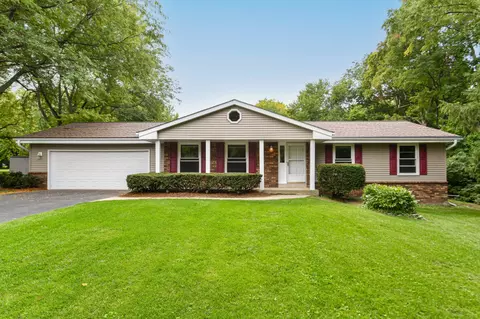 2803 Dry Gulch, Jackson, WI 53037