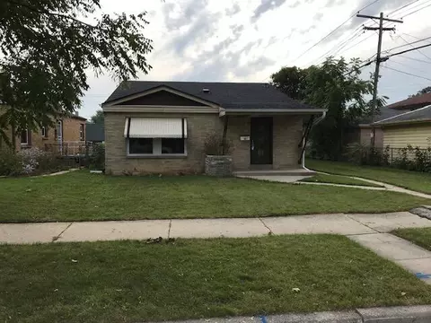 4420 N 69th, Milwaukee, WI 53218