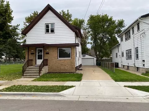 2317 E Saint Francis, Saint Francis, WI 53235