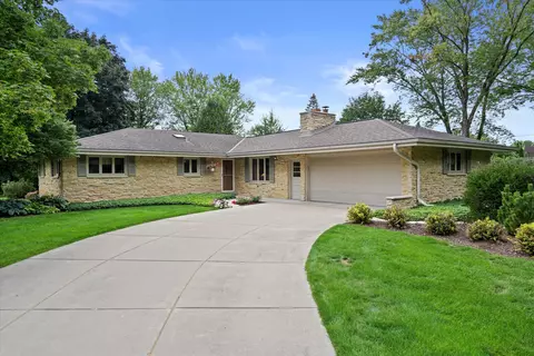 w151n7817 Hilltop, Menomonee Falls, WI 53051