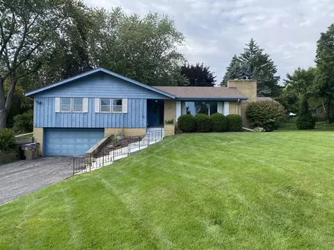 9900 37th, Pleasant Prairie, WI 53158
