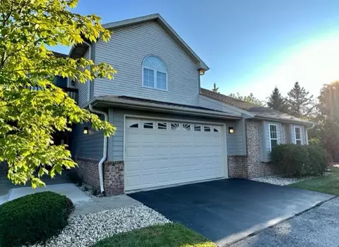 2832 55th #26, Kenosha, WI 53144