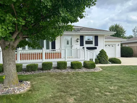 1415 N 10th, Manitowoc, WI 54220