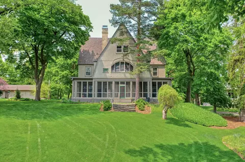 34617 Bartlett, Summit, WI 53066