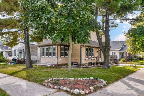 1003 Ashland, Sheboygan, WI 53081