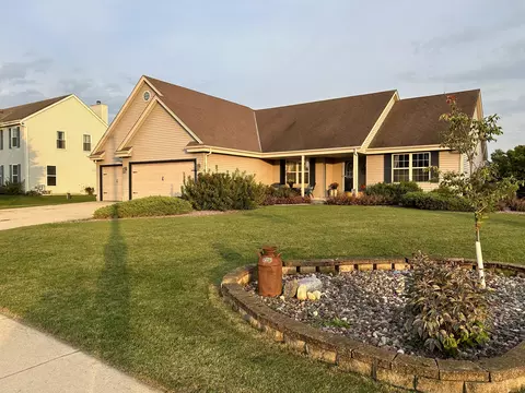 29523 River Vw, Burlington, WI 53105