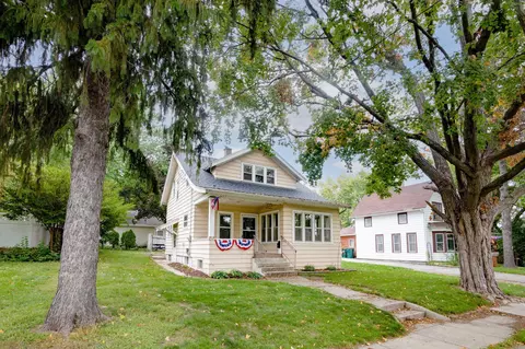 322 Jones, Fort Atkinson, WI 53538