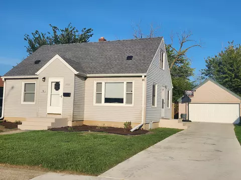 3333 Charles, Racine, WI 53402