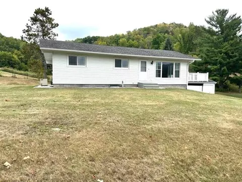 6096 Union Rdg, Union, MN 55941