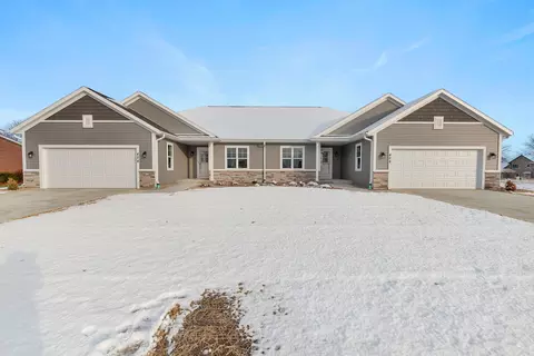 438 Lindale, Belgium, WI 53004