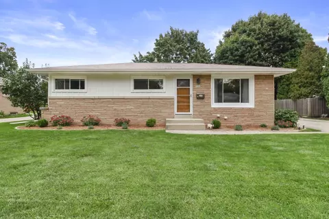 3982 S 75th, Milwaukee, WI 53220