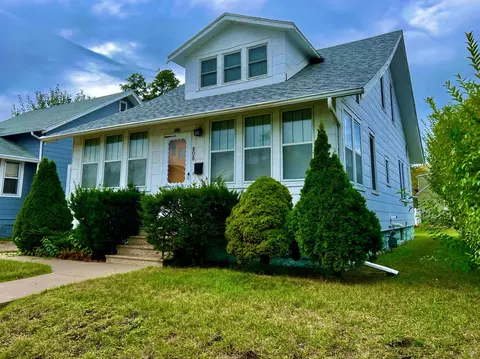 808 19th, La Crosse, WI 54601