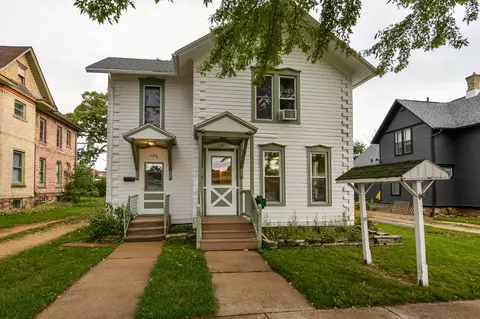 115 South 3rd Street #115 1/2, Delavan, WI 53115