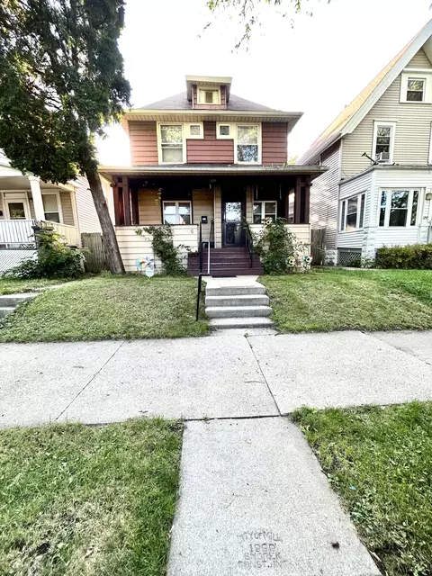 1261 S 36th, Milwaukee, WI 53215