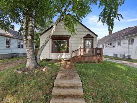 2755 N 56th, Milwaukee, WI 53210