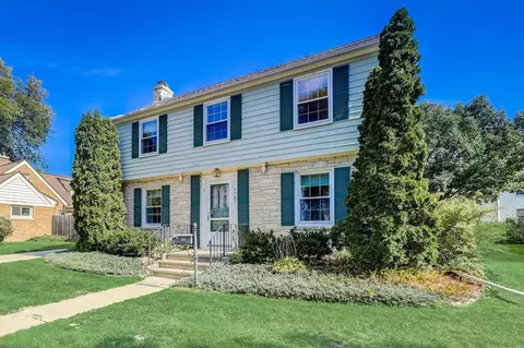 503 Lake Shr, Beaver Dam, WI 53916