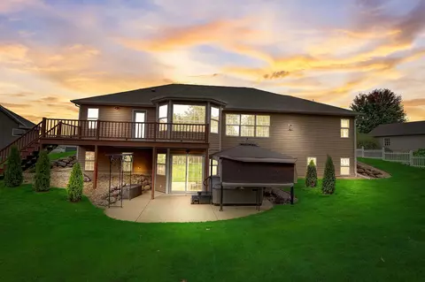 n6809 Canter Court, Lake Mills, WI 53551