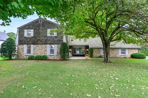 4722 Lighthouse, Wind Point, WI 53402