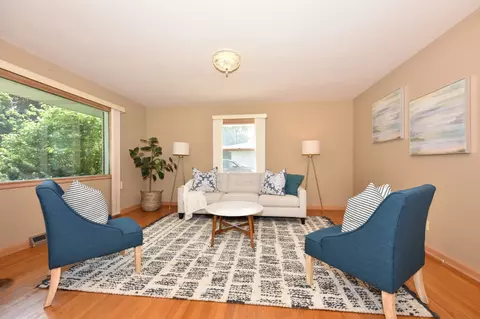 5804 W Fountain, Milwaukee, WI 53223