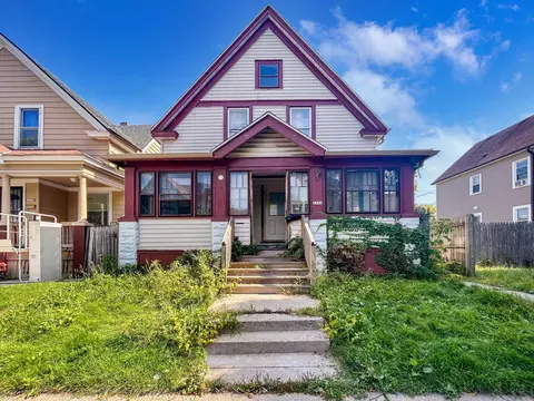 2846 N 34th, Milwaukee, WI 53210