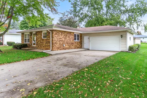 430 Dale, Burlington, WI 53105