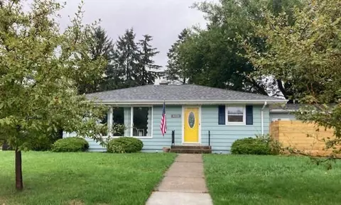 4320 Washington, Racine, WI 53405