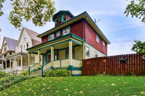 944 N 34th, Milwaukee, WI 53208
