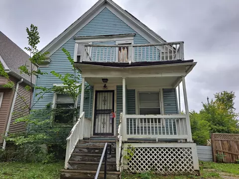 2822 N 28th, Milwaukee, WI 53210