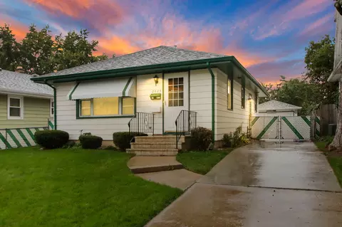 2923 25th, Kenosha, WI 53140