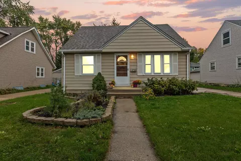 4118 S Herman, Milwaukee, WI 53207