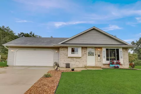 10474 S Donald, Oak Creek, WI 53154