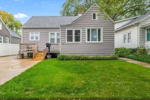 7941 42nd, Kenosha, WI 53142
