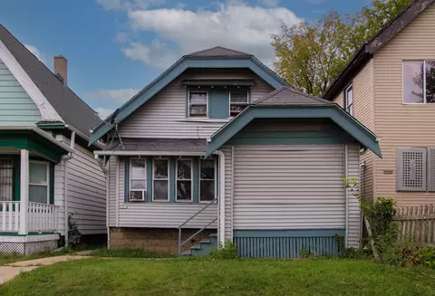 3351 N 8th, Milwaukee, WI 53206