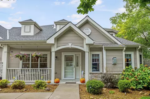 w264n2727 Christian #12, Pewaukee, WI 53072