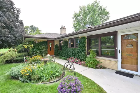 503 Rosedale, Thiensville, WI 53092